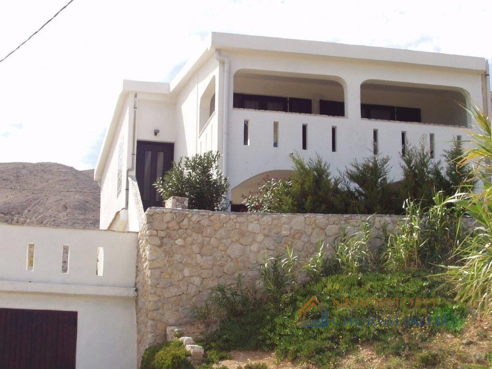 Prodej rodinného domu 176 m²