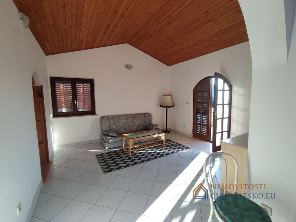 Prodej rodinného domu 420 m²