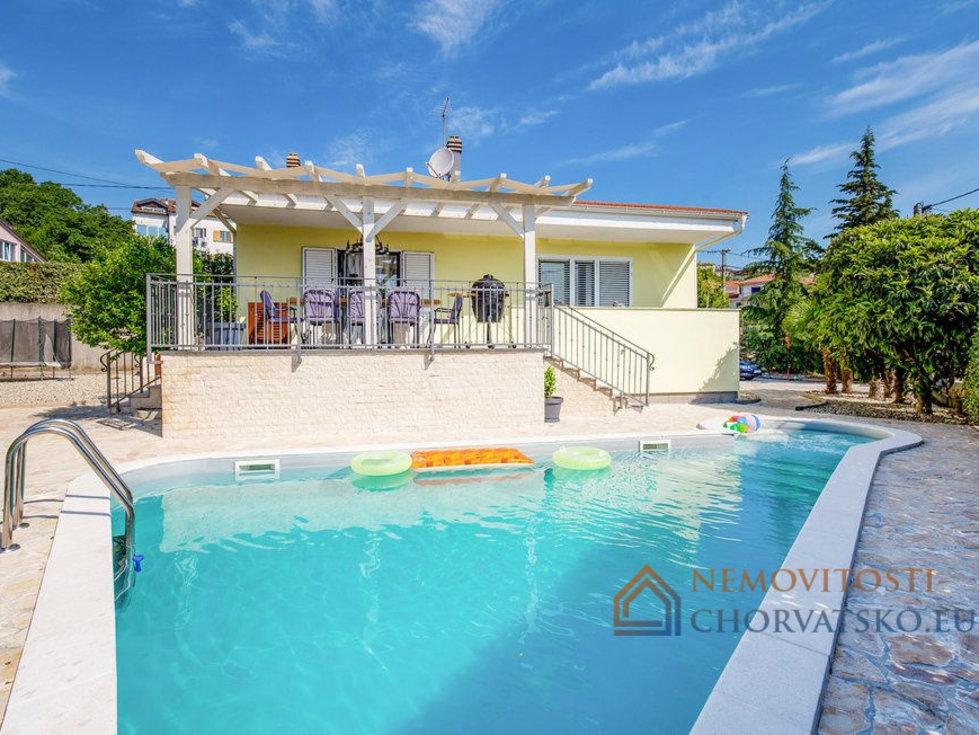 Prodej rodinného domu 170 m²