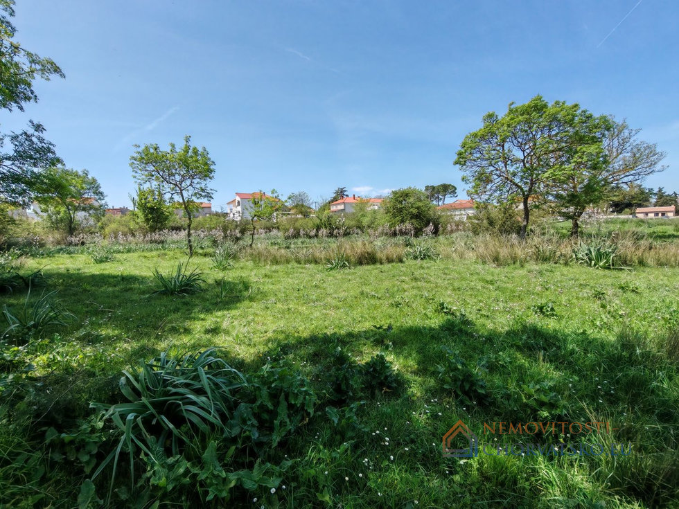 Prodej stavební parcely 2178 m²
