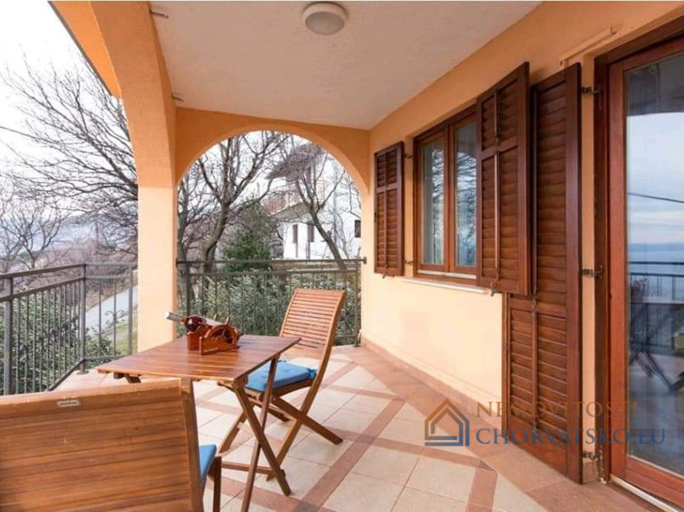 Prodej rodinného domu 220 m²