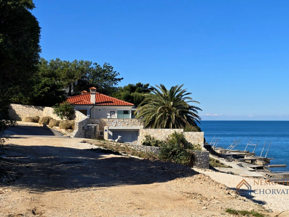 Prodej rodinného domu 262 m²