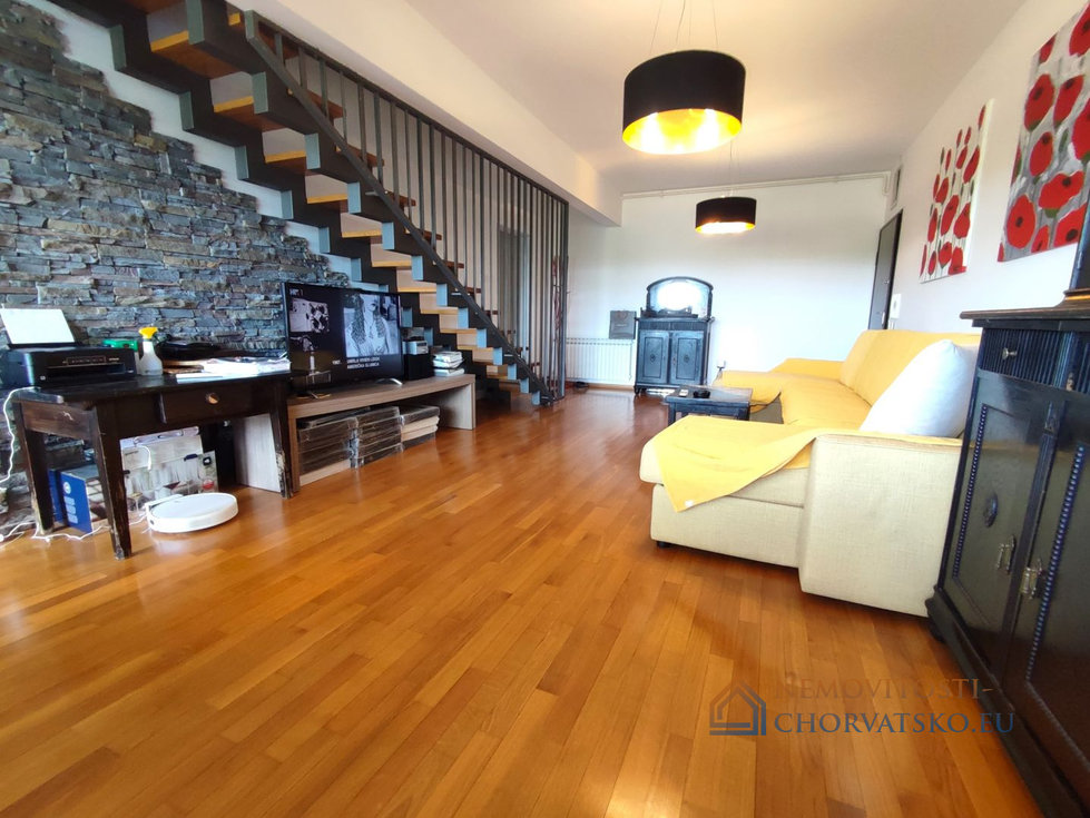Prodej bytu 2+kk 177 m²