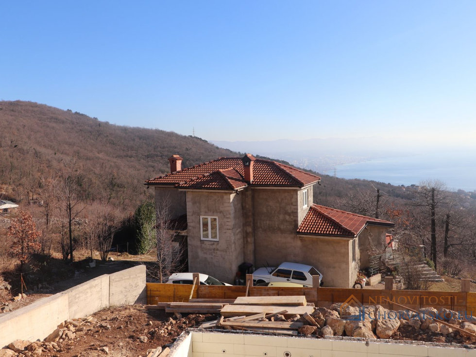 Prodej rodinného domu 200 m²