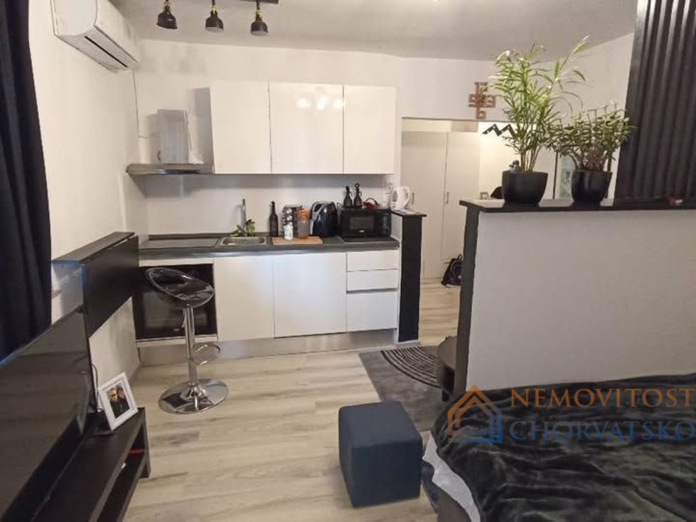 Prodej bytu 1+kk, garsoniery 25 m²
