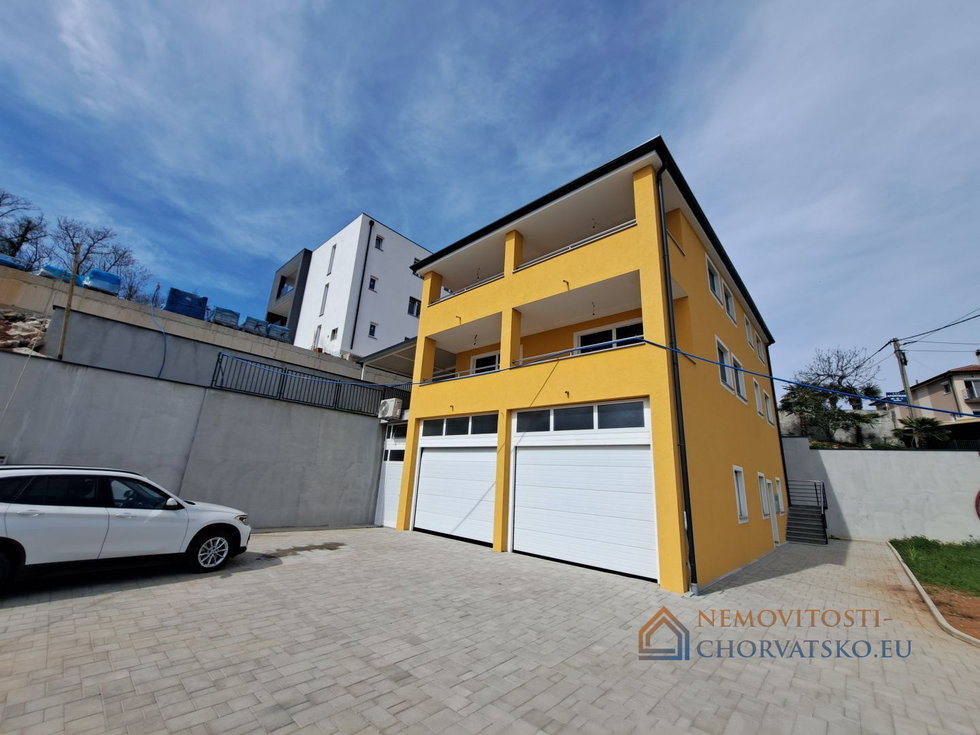 Prodej rodinného domu 320 m²