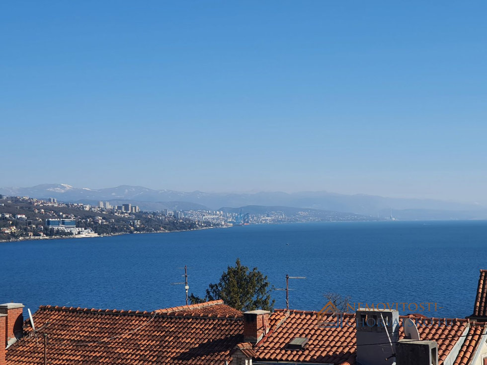 Prodej bytu 5+1 a více 54 m²