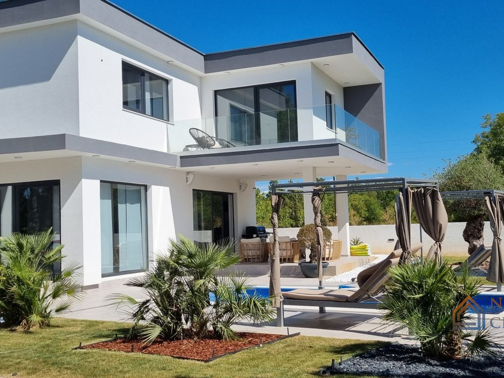 Prodej rodinného domu 160 m²