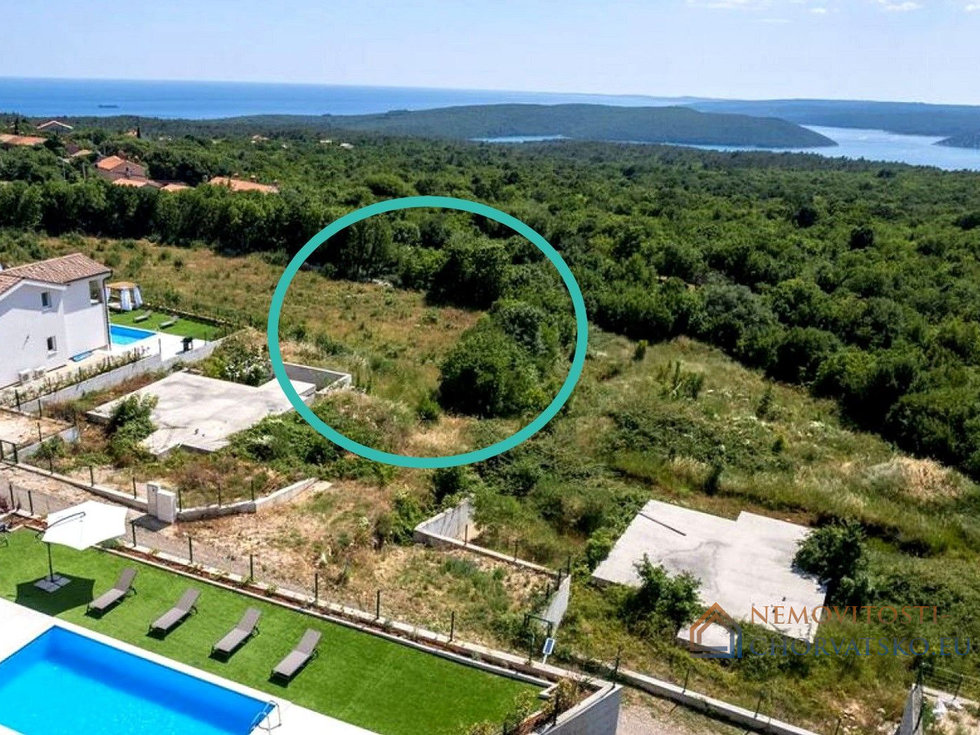 Prodej stavební parcely 558 m²