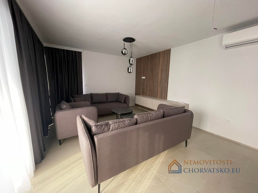 Prodej bytu 5+1 a více 140 m²