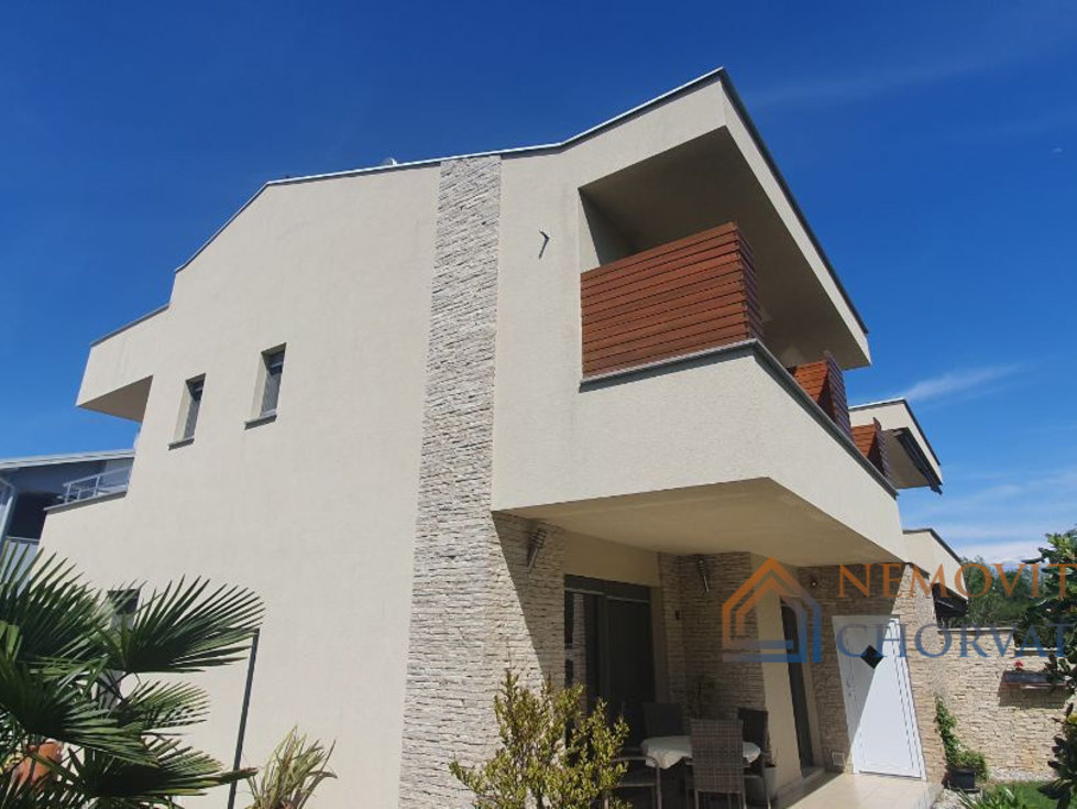 Prodej rodinného domu 143 m²