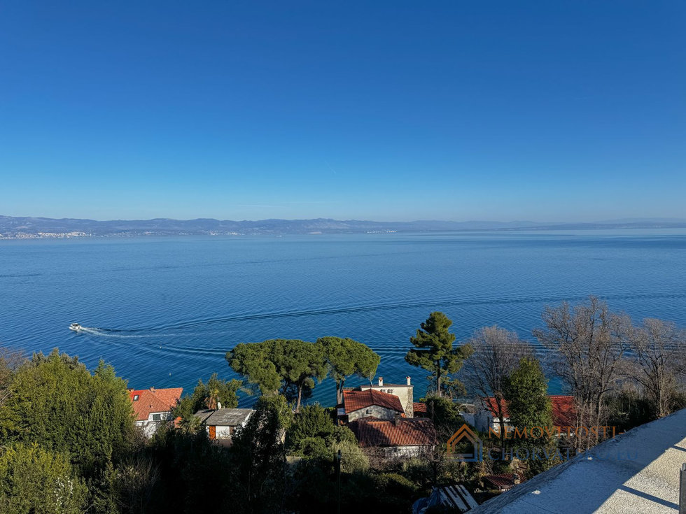 Prodej stavební parcely 4063 m²