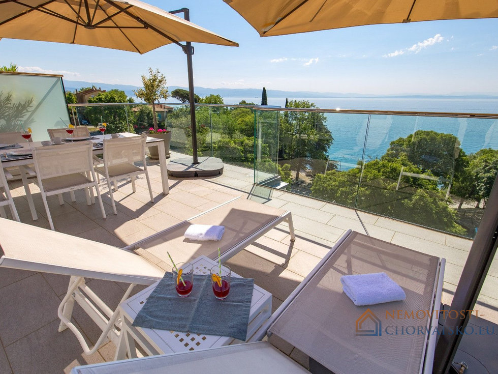 Prodej bytu 1+kk, garsoniery 136 m²