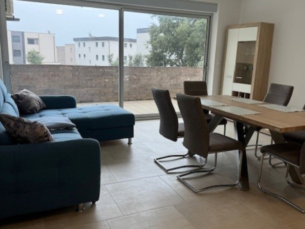 Prodej bytu 1+kk, garsoniery 79 m²