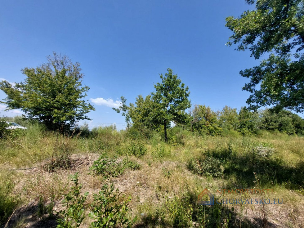 Prodej stavební parcely 950 m²