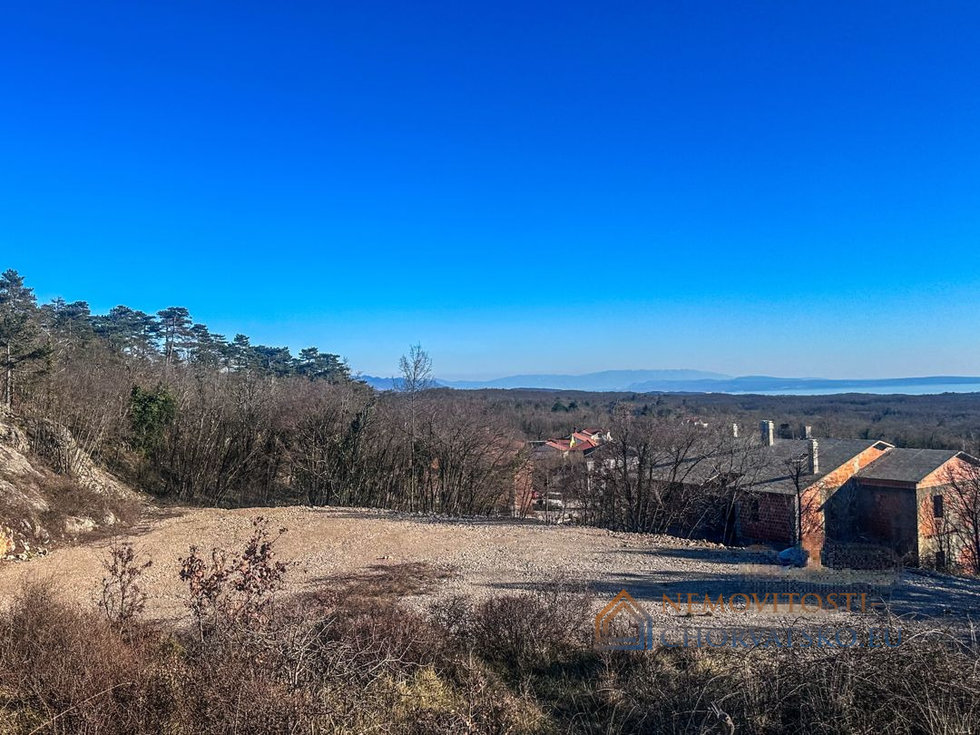 Prodej stavební parcely 1485 m²