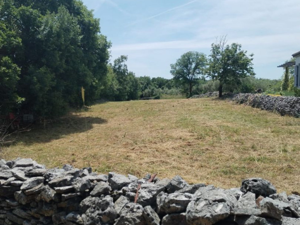 Prodej stavební parcely 1336 m²