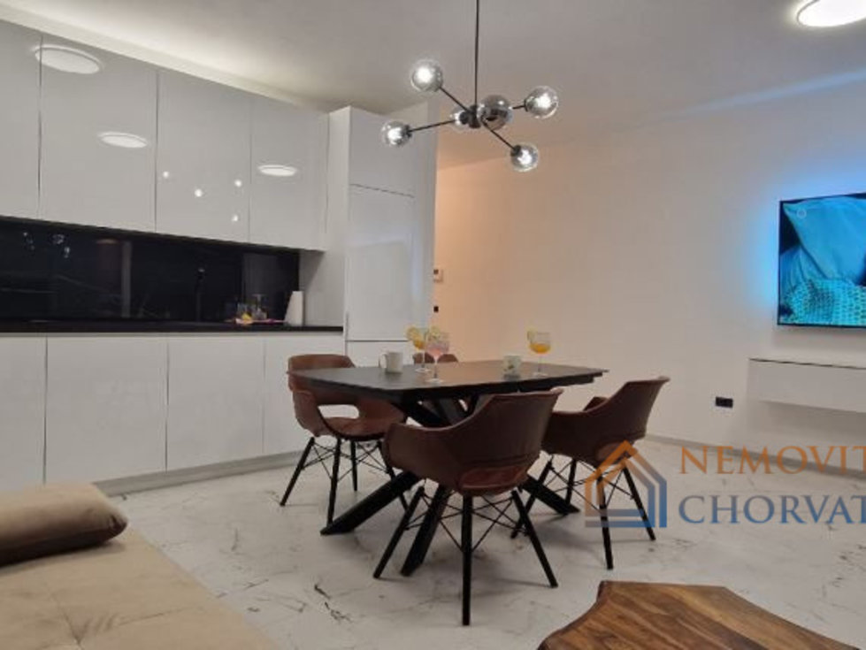Prodej bytu 2+kk 85 m²