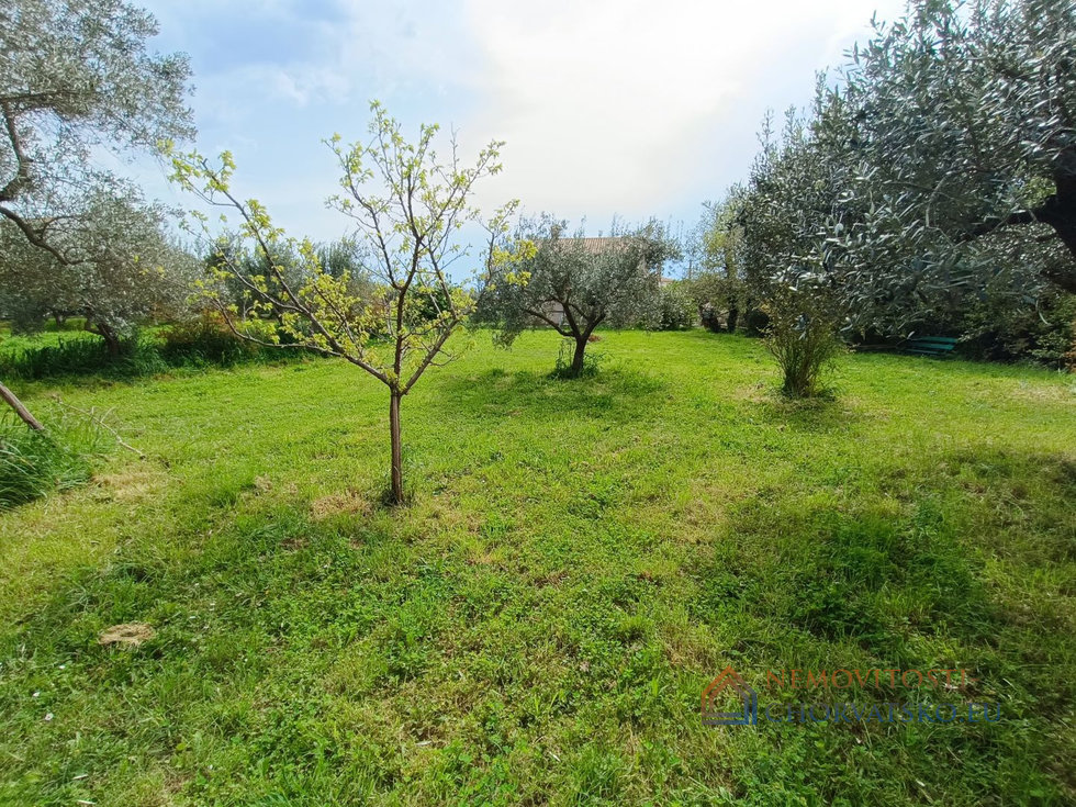 Prodej stavební parcely 900 m²