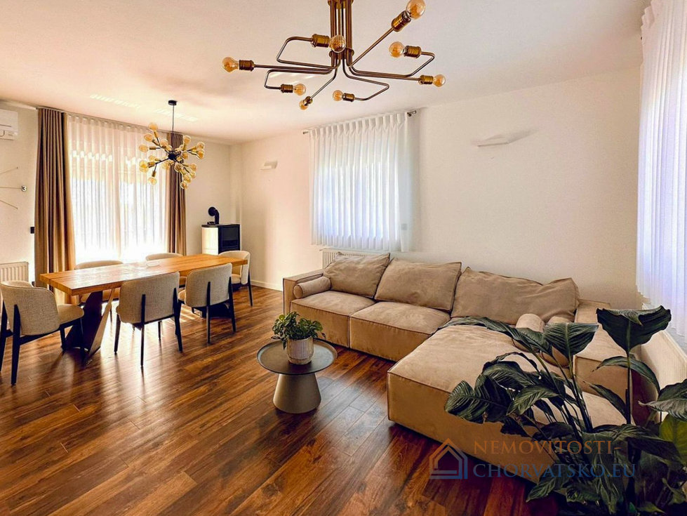 Prodej bytu 3+kk 102 m²