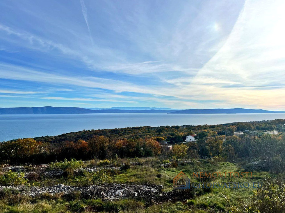 Prodej stavební parcely 9161 m²