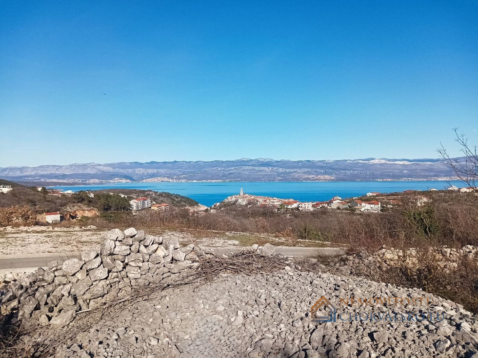Prodej stavební parcely 3136 m²