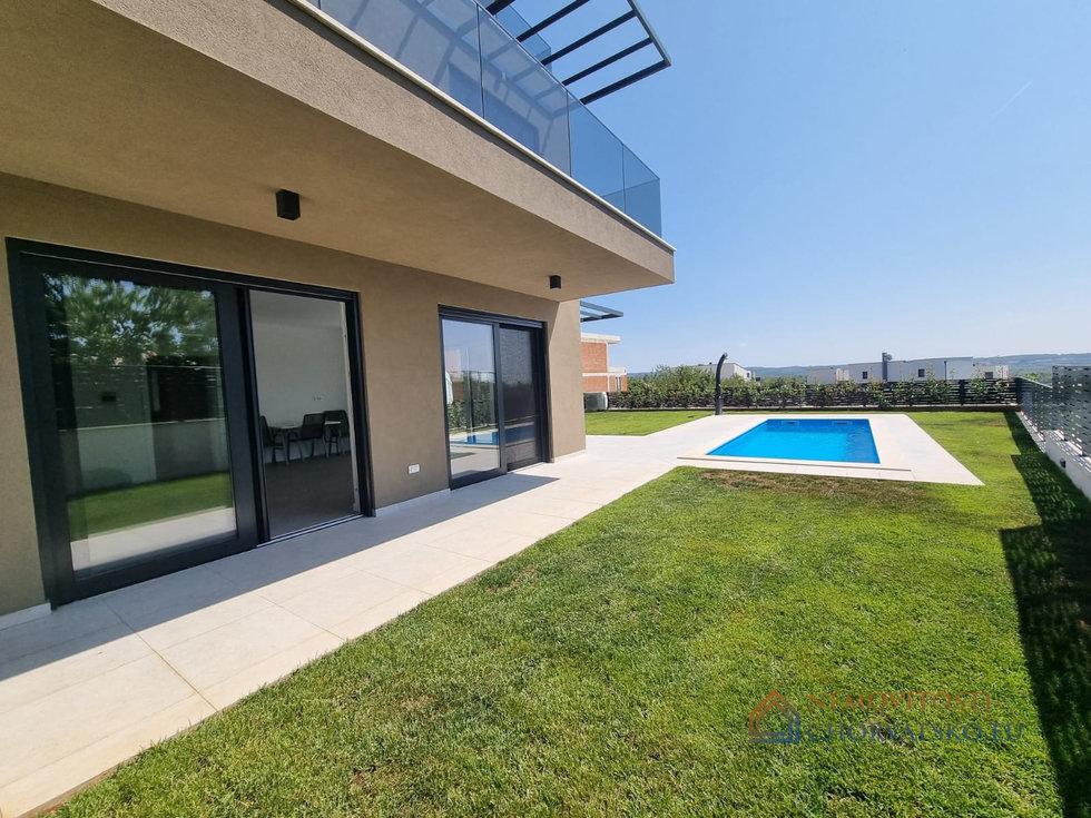 Prodej bytu 5+1 a více 175 m²