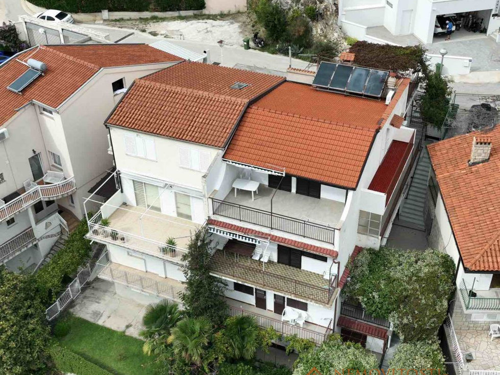 Prodej rodinného domu 343 m²