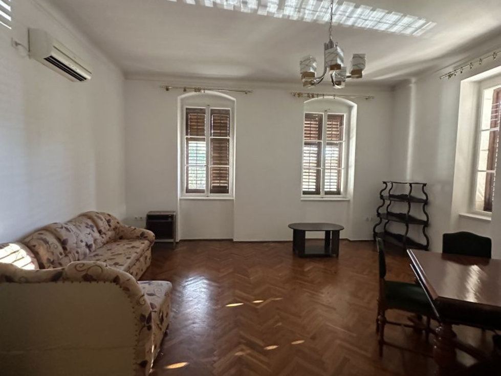 Prodej bytu 1+kk, garsoniery 83 m²