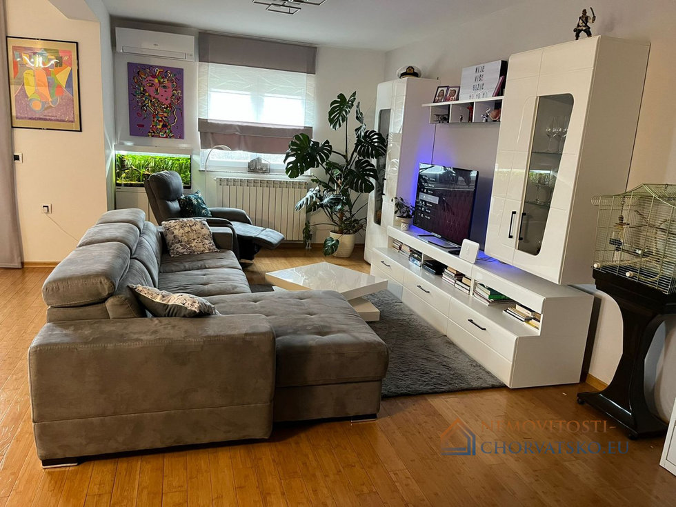 Prodej bytu 4+1 151 m²