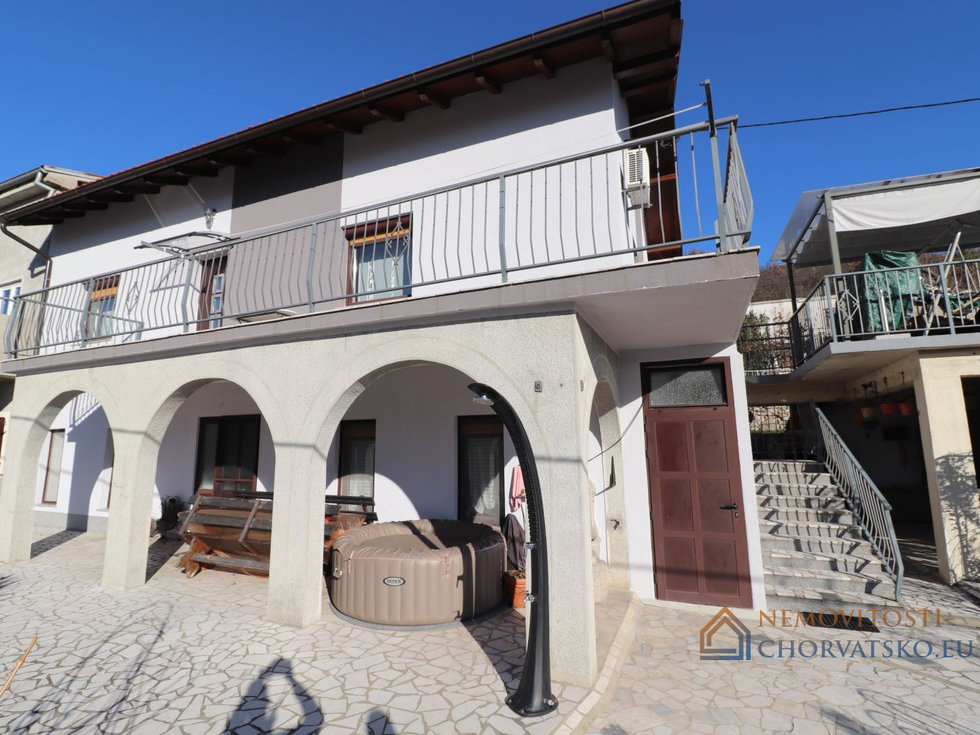 Prodej rodinného domu 200 m²