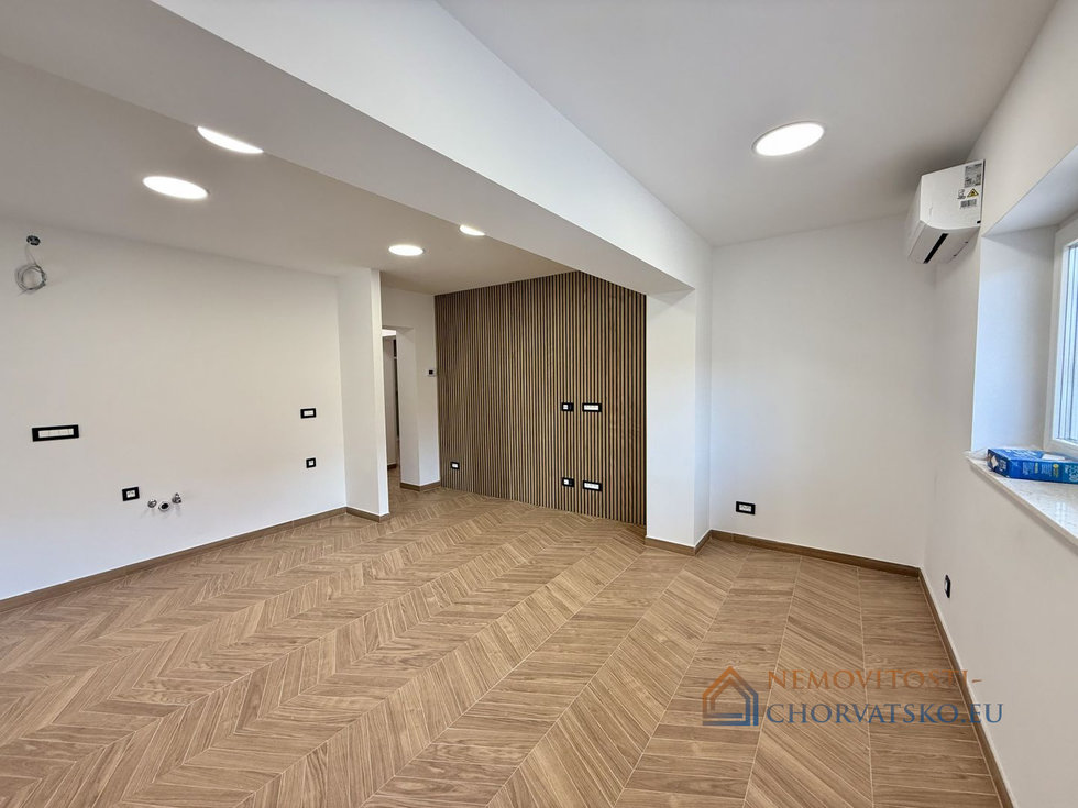 Prodej bytu 1+kk, garsoniery 77 m²