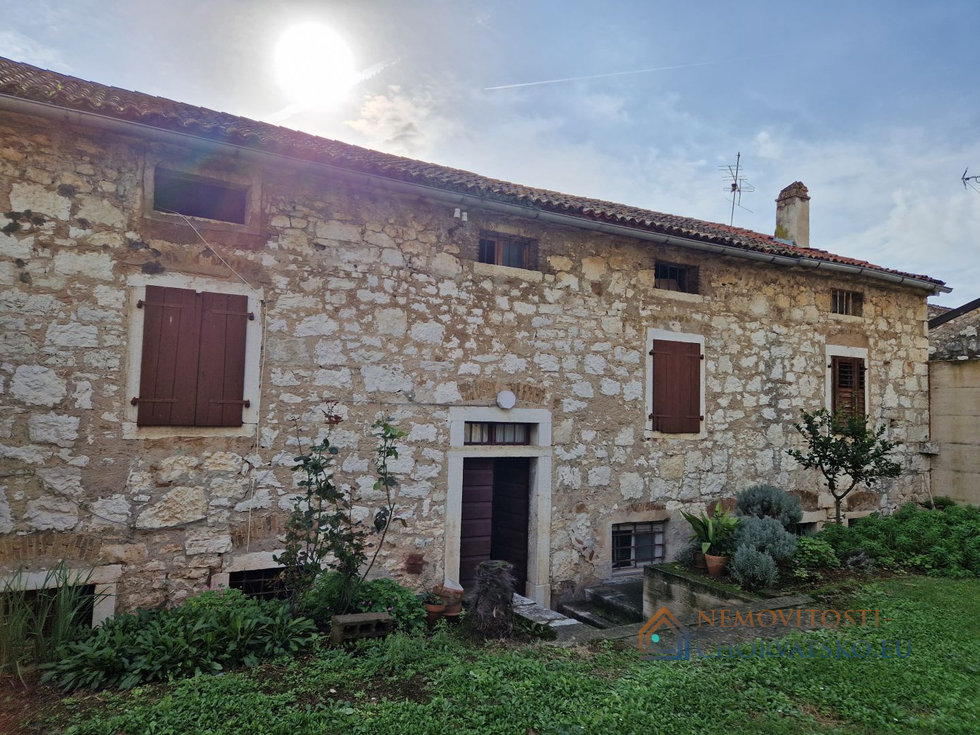 Prodej rodinného domu 194 m²