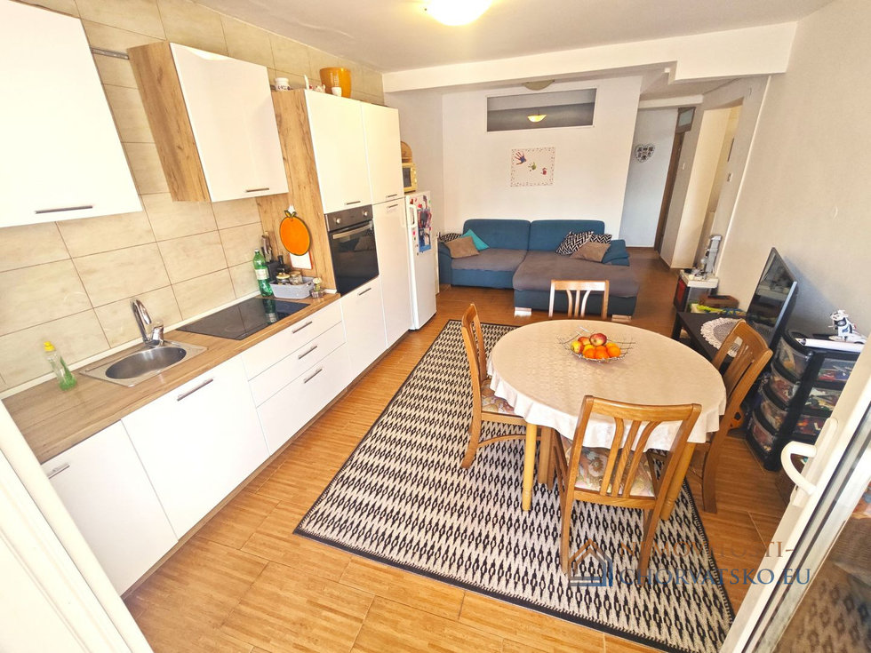 Prodej bytu 3+kk 74 m²