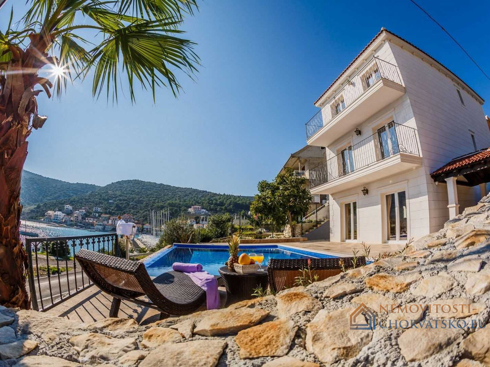 Prodej rodinného domu 247 m²