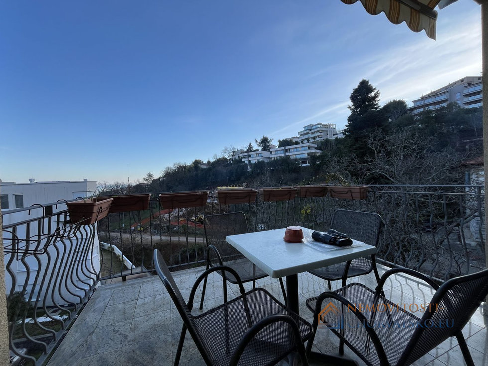 Prodej bytu 5+1 a více 98 m²