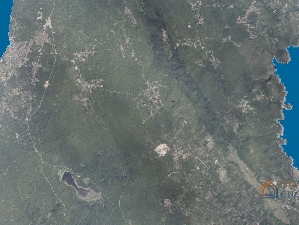 Prodej stavební parcely 810 m²