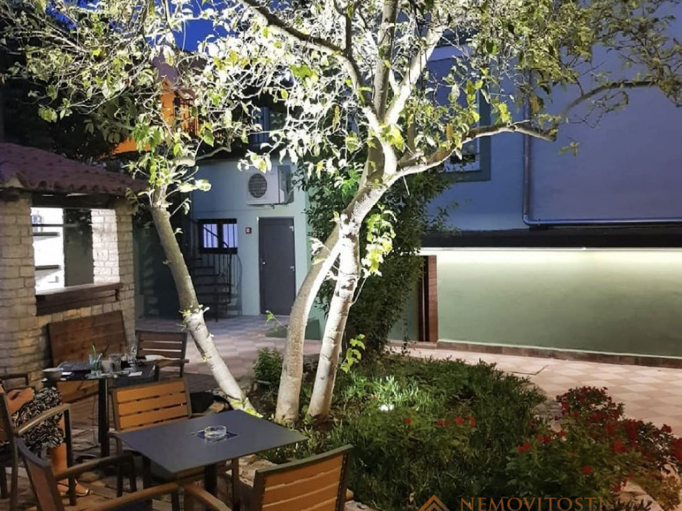 Prodej rodinného domu 374 m²