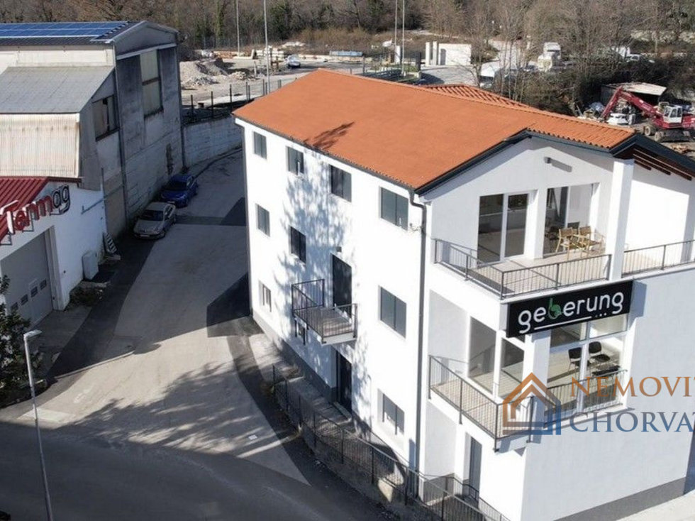 Prodej rodinného domu 390 m²
