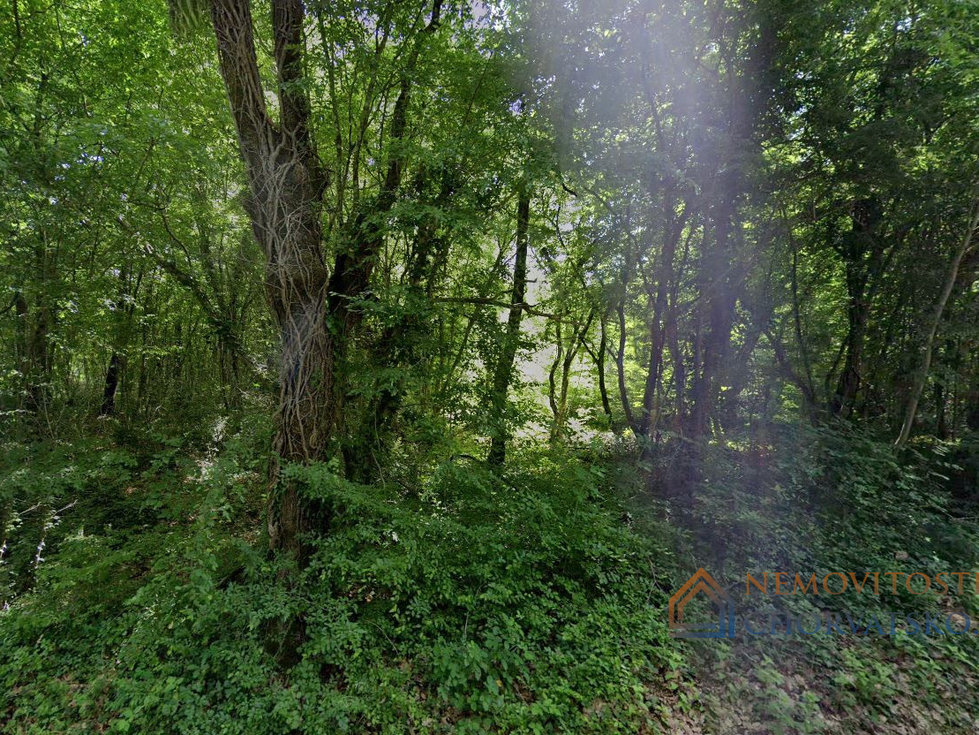 Prodej stavební parcely 1490 m²