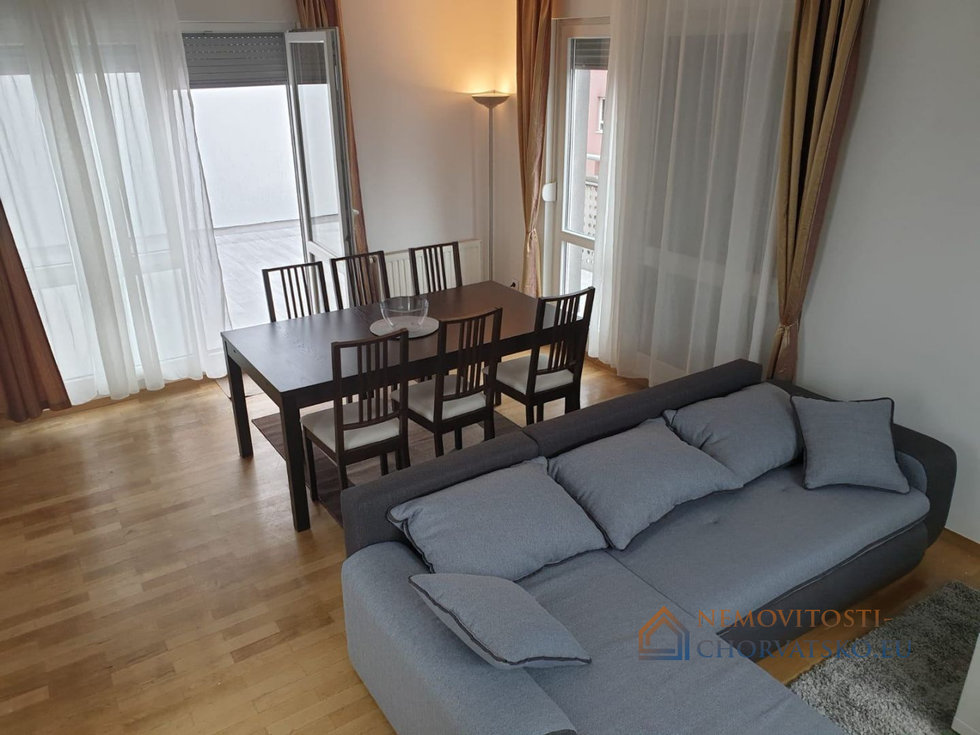 Prodej bytu 2+kk 107 m²