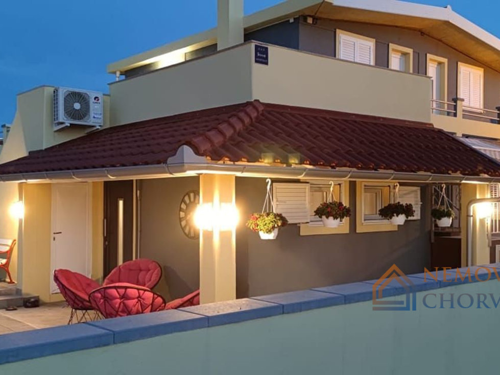Prodej rodinného domu 200 m²