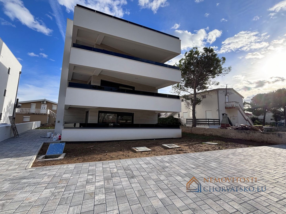 Prodej bytu 2+kk 98 m²