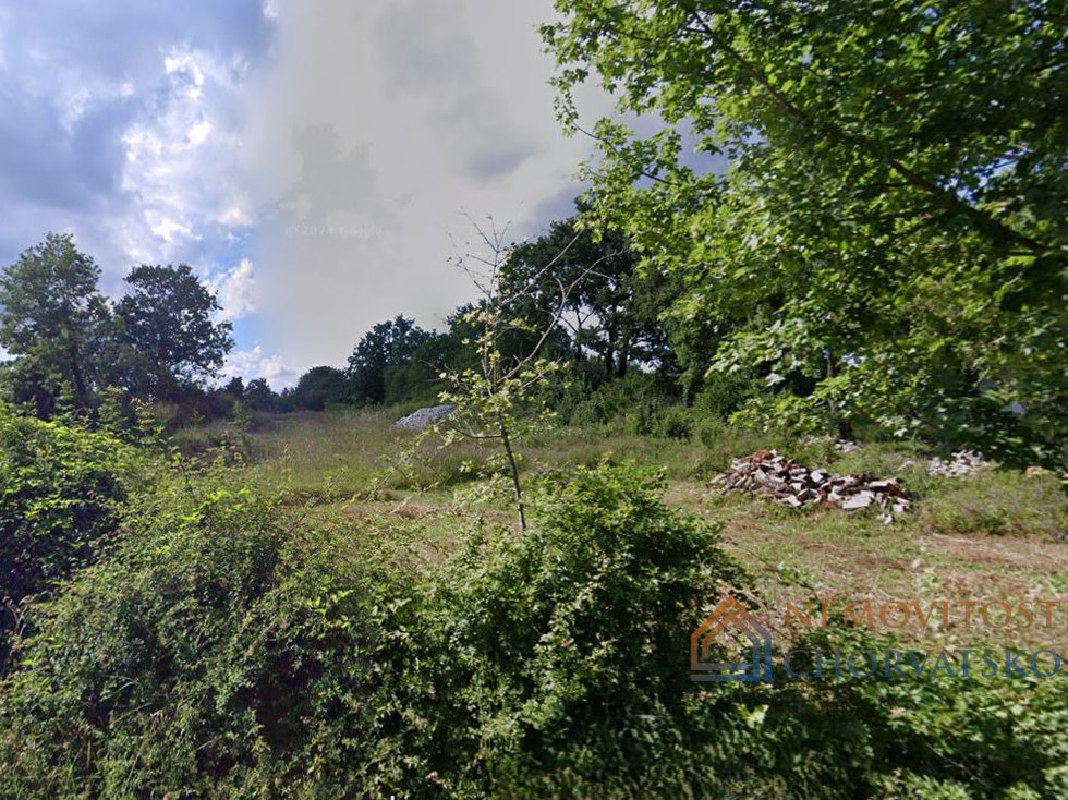 Prodej stavební parcely 663 m²