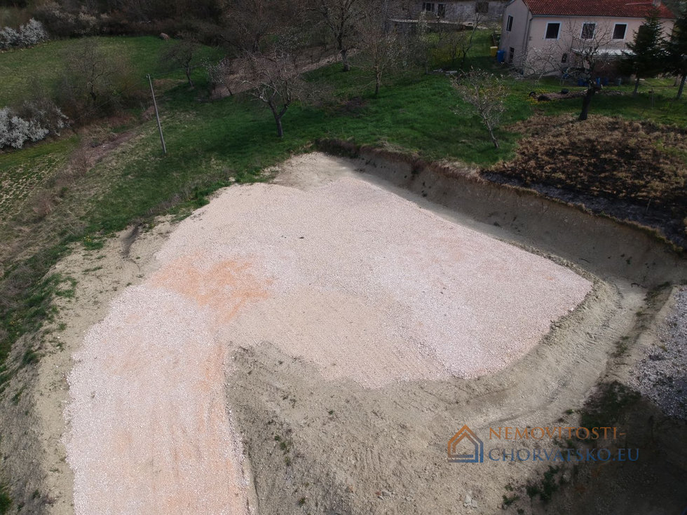 Prodej stavební parcely 733 m²