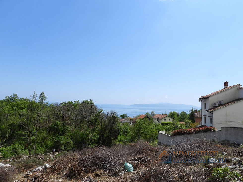 Prodej stavební parcely 1333 m²