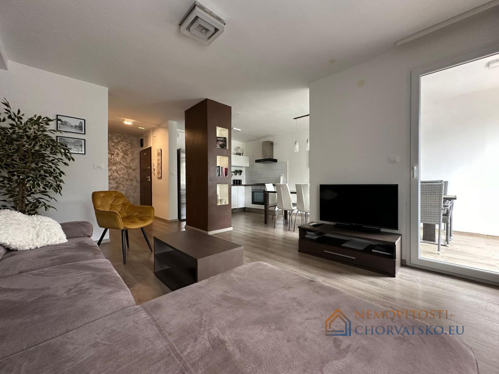 Prodej bytu 2+kk 76 m²