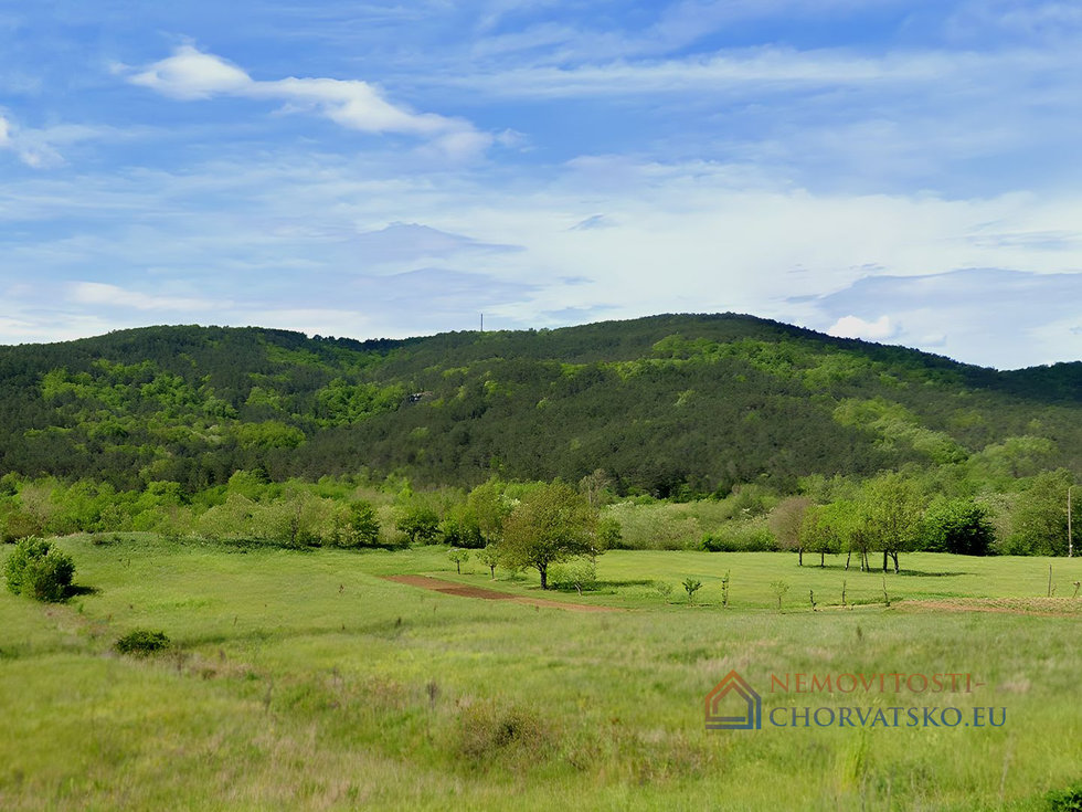 Prodej stavební parcely 529 m²