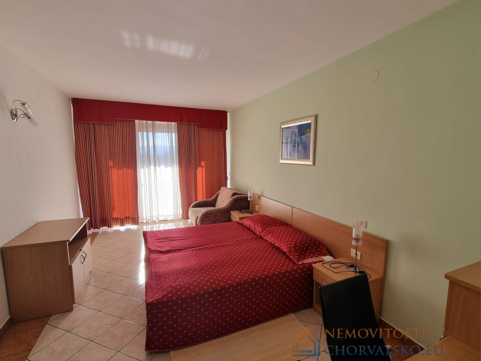 Prodej bytu 1+kk, garsoniery 32 m²