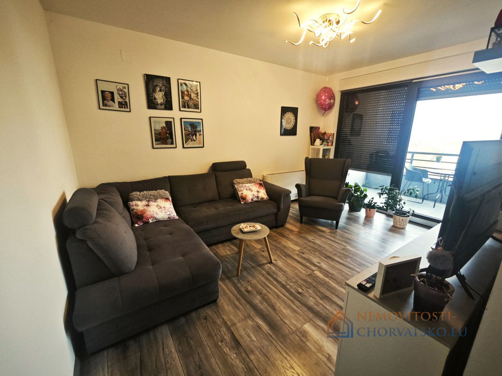 Prodej bytu 2+kk 66 m²